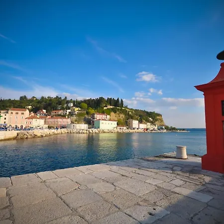 Studio 11 Piran